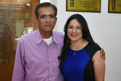 24072018 EN EL TEATRO.  Jorge y María del Carmen.