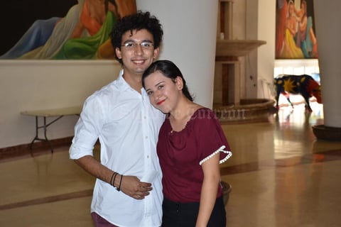 25072018 Pamela Nava con Alonso y Axel Salas.