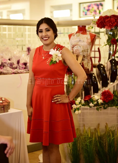 26072018 SE CASARá EN SEPTIEMBRE.  Betsabé Aguilar Saucedo en su despedida de soltera.