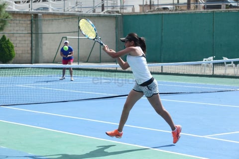 Grandes jugadas se vivieron en el primer día de competencia del Certamen Nacional de Frontenis de la Fenadu 2018.