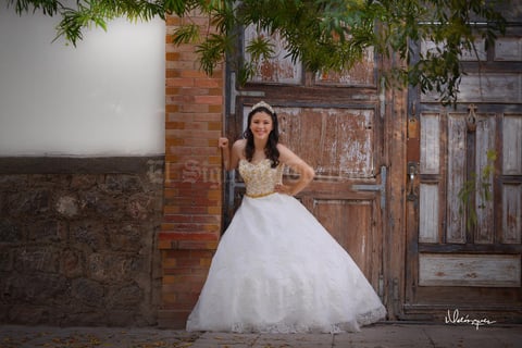 29072018 Mayra Angélica Alvarado López  y Mario Sarmiento Díaz contrajeron matrimonio. Fueron acompañados por sus padres: Rosa Amelia López Navarro  y Juan Ignacio Alvarado Favila; María de La Luz Díaz Aguirre y Mario Jorge Sarmiento Espinoza. - Gerardo Rivas