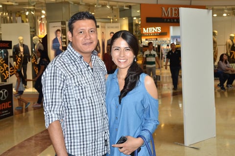 28072018 Gilberto Rodríguez y Abril Rivas.