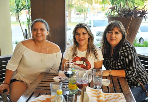 31072018 Mariana, Ana Lucía y Alma.