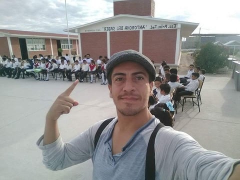 Apenas la semana pasada estaba terminando su participación en el curso de verano del Teatro Isauro Martínez, cuando presentó algunas molestias de salud.
