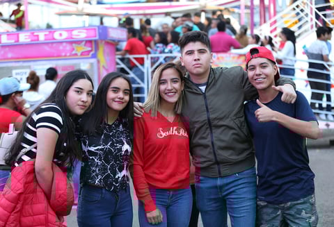 Luis Pablo,Raúl, Priscila, Eliza y Evelyn.