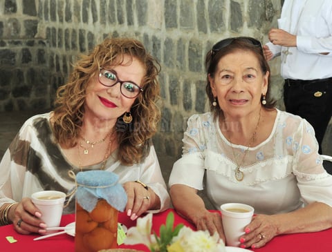 07082018 Margarita y Lety.