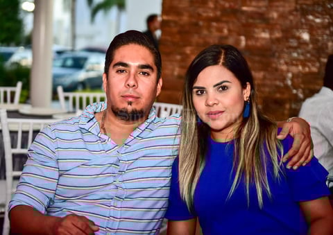 08082018 EN RECIENTE EVENTO.  Aledro y Laura.