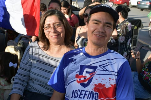 08082018 MUY CONTENTOS.  Imelda y Roberto.