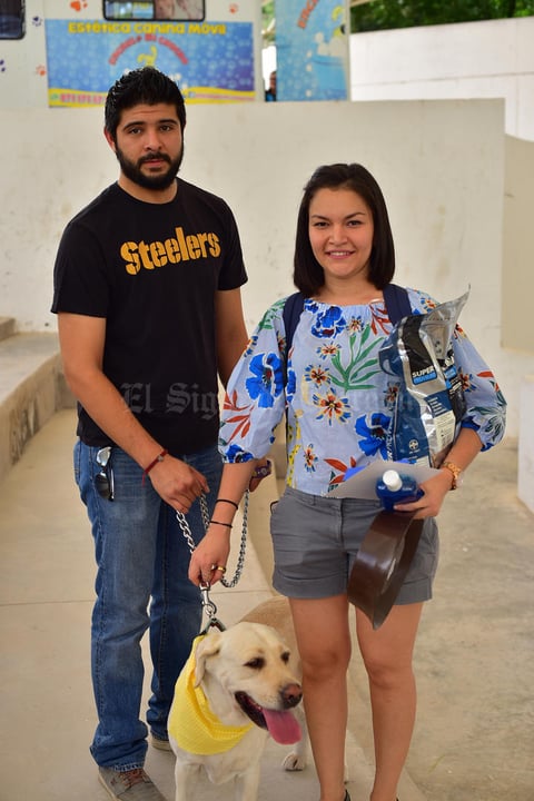 10082018 Víctor, Valeria y Luna.