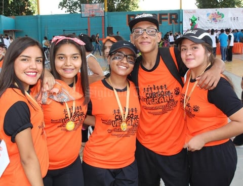 11082018 Porristas.
