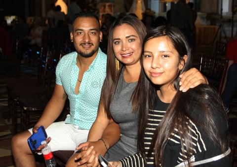 Arturo Maytorena, Cecilia Guereca y Fátima Navarrete.