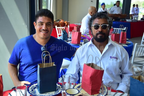 16082018 EN RECIENTE EVENTO.  Jairo y Gerardo.