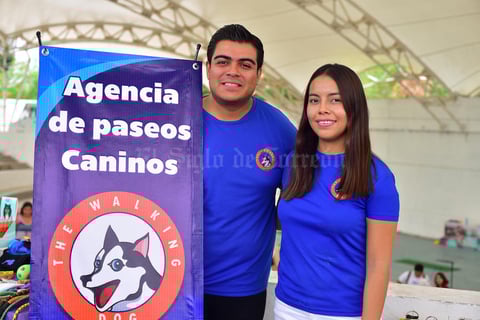 16082018 CONTENTOS.  Tony y Brenda.