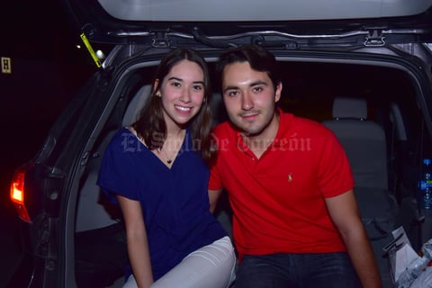 17082018 Hillary y Héctor.
