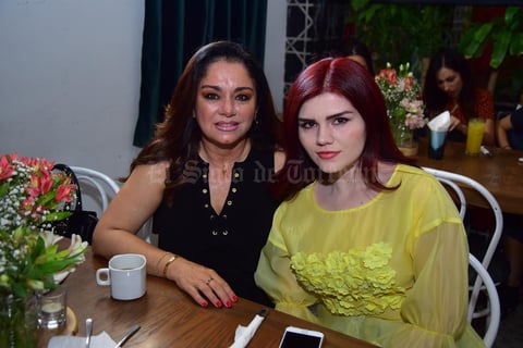 20082018 Claudia y Sofía.