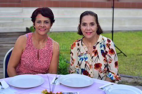 21082018 Irma Isabel y Carolina.