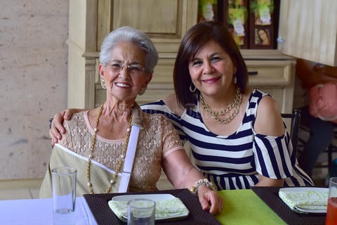 21082018 Leticia y Gabriela.