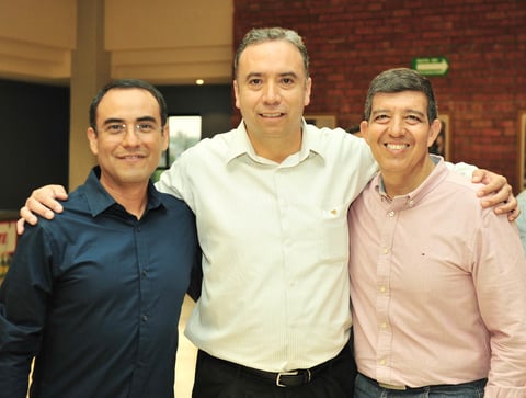 Ricardo Garibay  Rafael Graciano y Venancio Saucedo