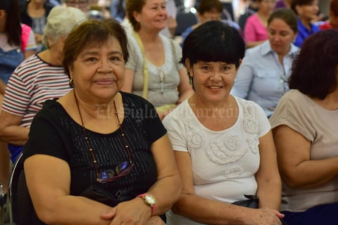 22082018 Luz María y Fabiola.