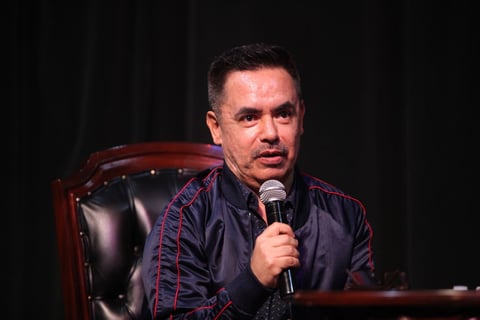 Dijo que el programa de la "Semana de Cine Mexicano en tu Ciudad" es una gran idea porque todo este tipo de espacios que no tienen acceso,.