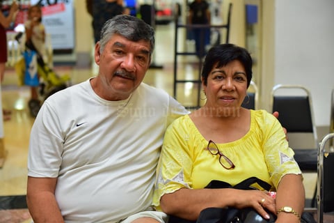 23082018 Ángel y Mary.