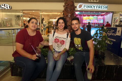 Familia Sánchez Lara.