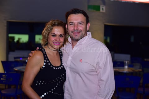 31082018 Angie y Jorge.