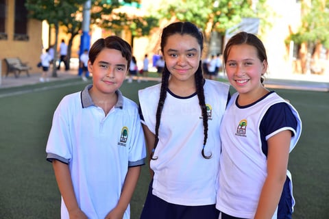 01092018 Daniel, Fernanda y Bárbara.