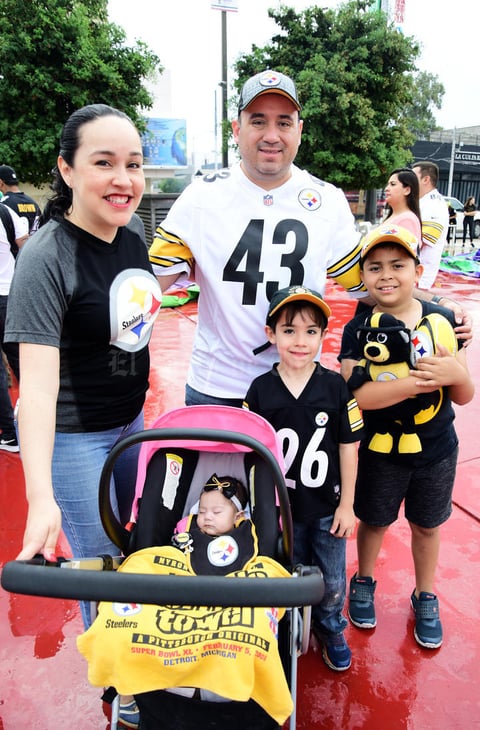 03092018 Angélica, Ana Victoria, Fer, Luis Fer y Diego.