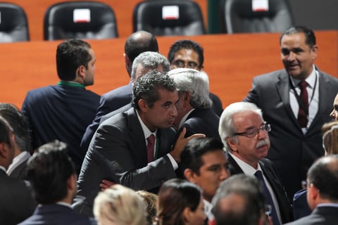 Enrique Ochoa.