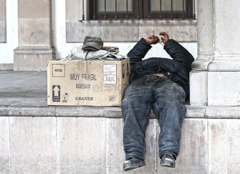 Riesgos. Tanto la calidad como la esperanza de vida se reducen abruptamente en la calle.
