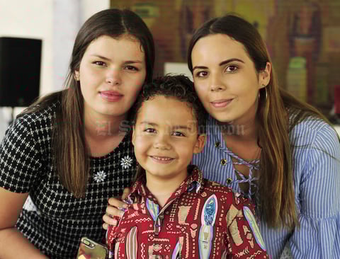 04092018 EN FIESTA DE CUMPLEAñOS.  Paulina, Paquito y Gaby.