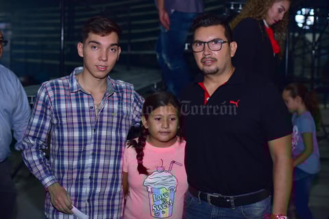 05092018 Enrique, Samantha y Carlos.