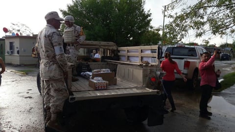 Debido a las lluvias, se activó el Plan DN-III con lo que elementos del Ejército arribaron a las colonias para ayudar a los vecinos.