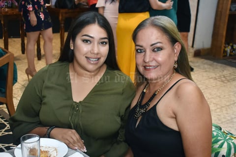 06092018 Ana Sofía y Mary.