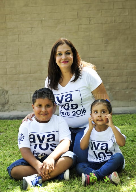 07092018 CONVENCIóN FAMILIAR.  Lupita, Mateo y Paola.