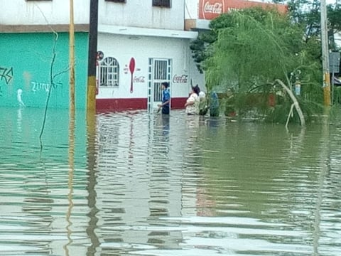 Colonias como Residencial del Norte presentan graves afectaciones.