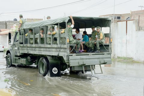 Se agudizan inundaciones en Laguna