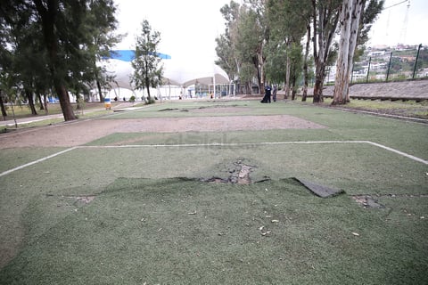 La pequeña cancha de Street Soccer no se puede usar ya de forma segura.