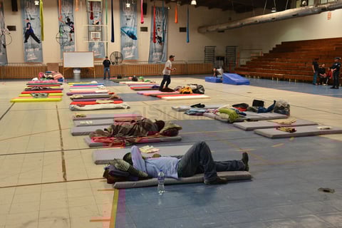 En los albergues se encuentran las familias que fueron evacuadas.