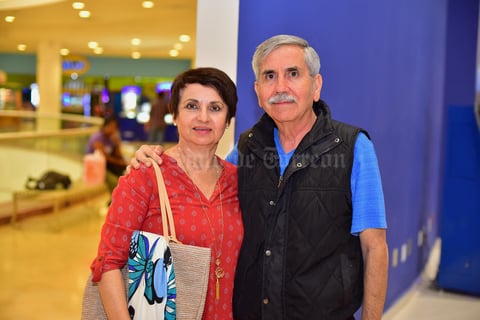 12092018 Erick y Fernanda.