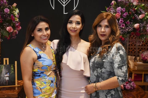 16092018 DESPEDIDA DE SOLTERA.  Valeria Reséndiz con Marlen y Mary Carmen.