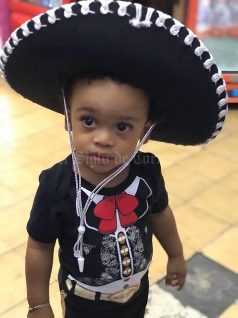 16092018 LINDA POSTAL.  Julián Colunga.
