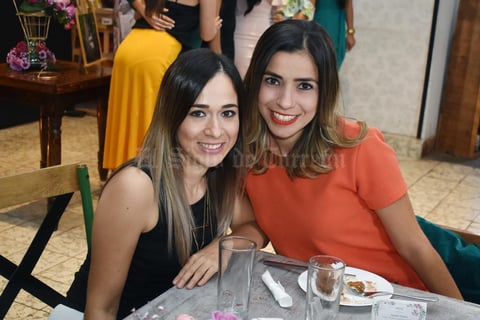17092018 Mariana y Alejandra.