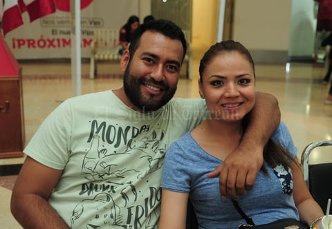 17092018 Javi y Betsy.