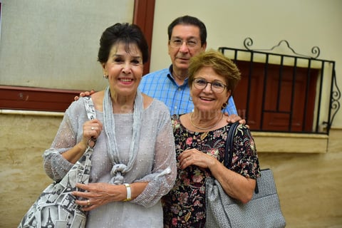 18092018 Adriana, Gloria y Rómulo.