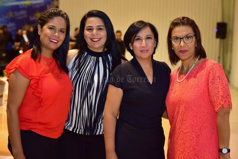 Paty, Cecy, Alby y Mony