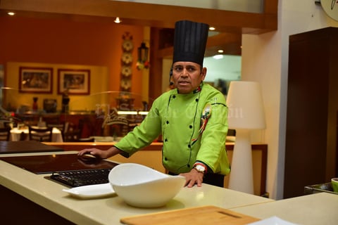 19092018 El chef intercambió algunas tips con las asistentes.