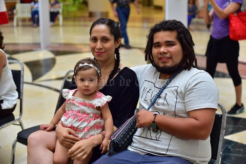 21092018 Carmela y Adrián.