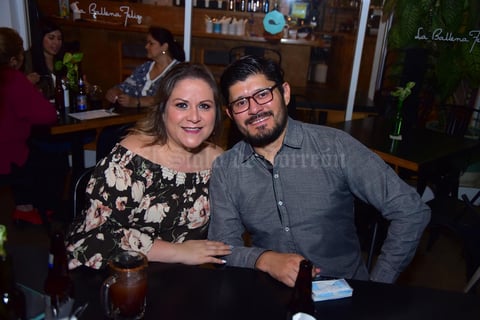 21092018 Cindy y Omar.